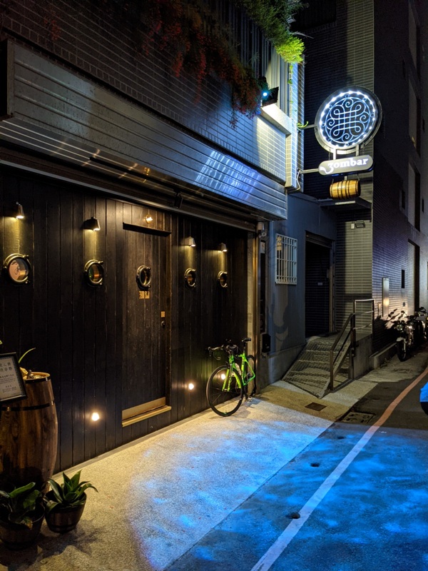 恆春-30M BAR 夜闖海洋風的酒吧