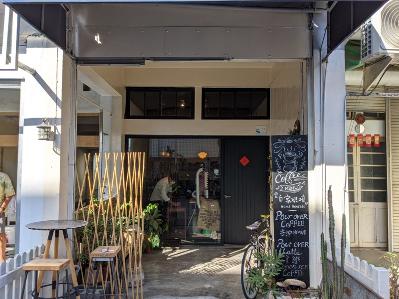 恆春-小鬍子 恆春老街上小巧咖啡