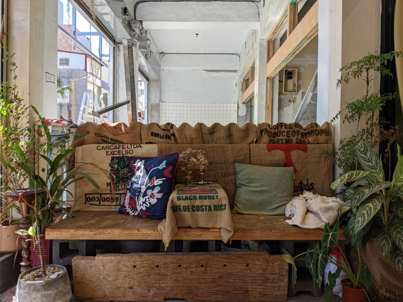 ayun03 恆春-小鬍子 恆春老街上小巧咖啡