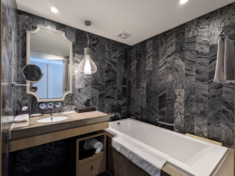 gloriamanor20 恆春-華泰瑞苑 蔣公行館 看海見山好美好放鬆