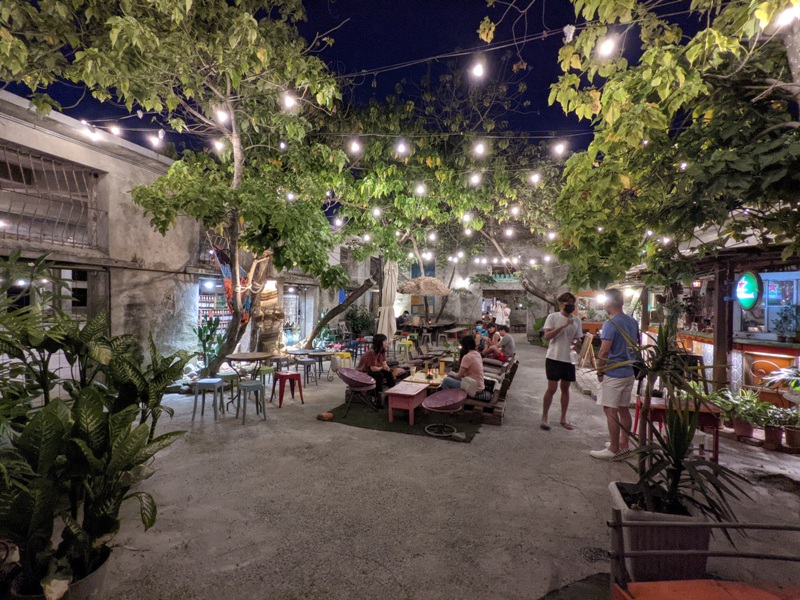 newcutwarehouse0102 恆春-鈕扣倉庫 不一樣的墾丁夜晚 有吃有喝有音樂