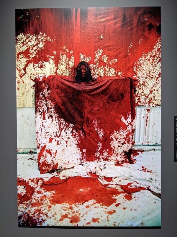 shiota11 士林-塩田千春 顫動的靈魂 疫情中也有好展覽在北美館