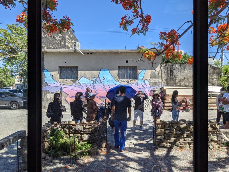 underthetreecafe411113325 恆春-樹夏飲事 廢墟玻璃屋 火紅鳳凰花 屋美咖啡讚