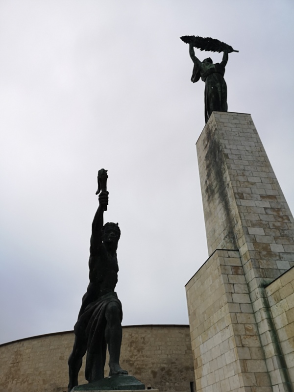 libertyofstatue170113 Budapest-布達佩斯自由女神像 曾經失去過才知自由的可貴 致匈牙利