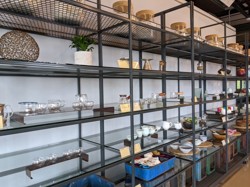 tongluoteafactory16 銅鑼-銅鑼茶廠 日式茶廠 山景茶園滿是緑意