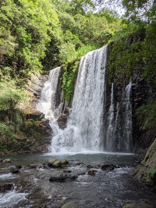 waterfallfall2422 復興-找不到的幽靈瀑布與有點人工但震撼好玩的水濂洞瀑布
