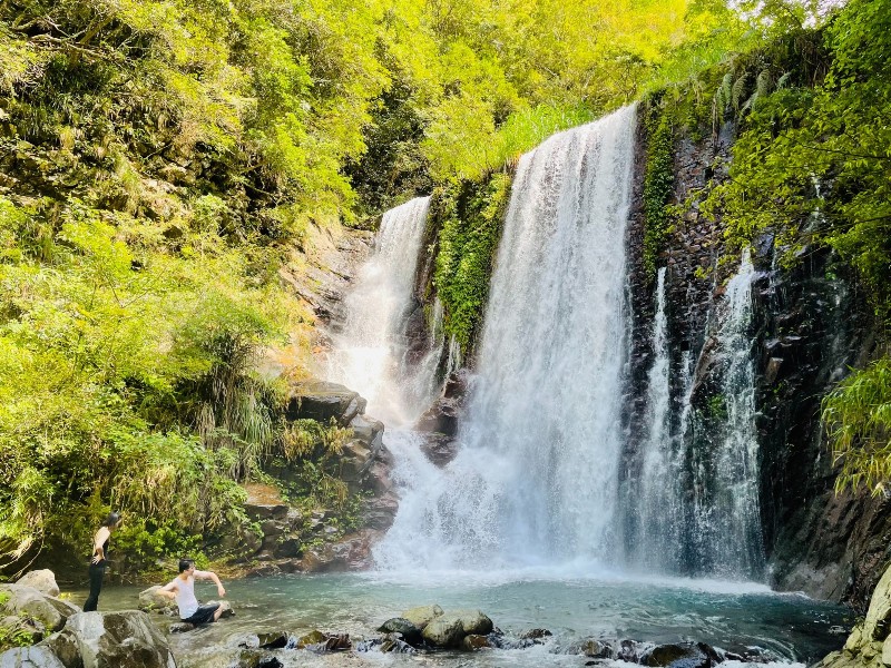 waterfallfall2426 復興-找不到的幽靈瀑布與有點人工但震撼好玩的水濂洞瀑布