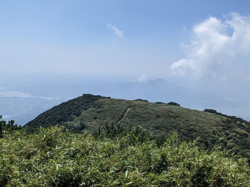facemountain015837 陽明山-向天池向天山面天山 走一段台北大縱走