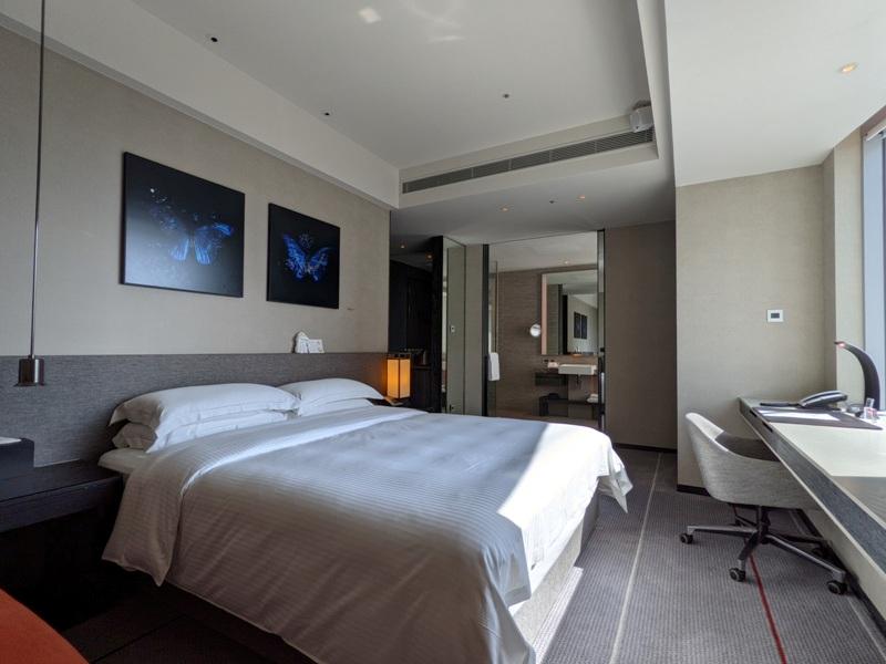 humblehouse0106 信義-寒舍艾麗酒店 與101共游 信義區最美的高空泳池