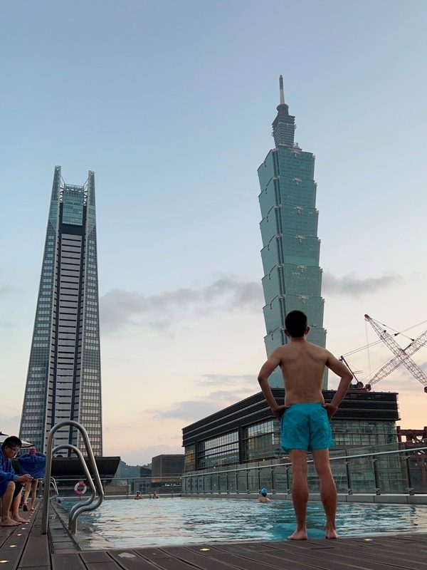 humblehouse0127-e1632662866815 信義-寒舍艾麗酒店 與101共游 信義區最美的高空泳池