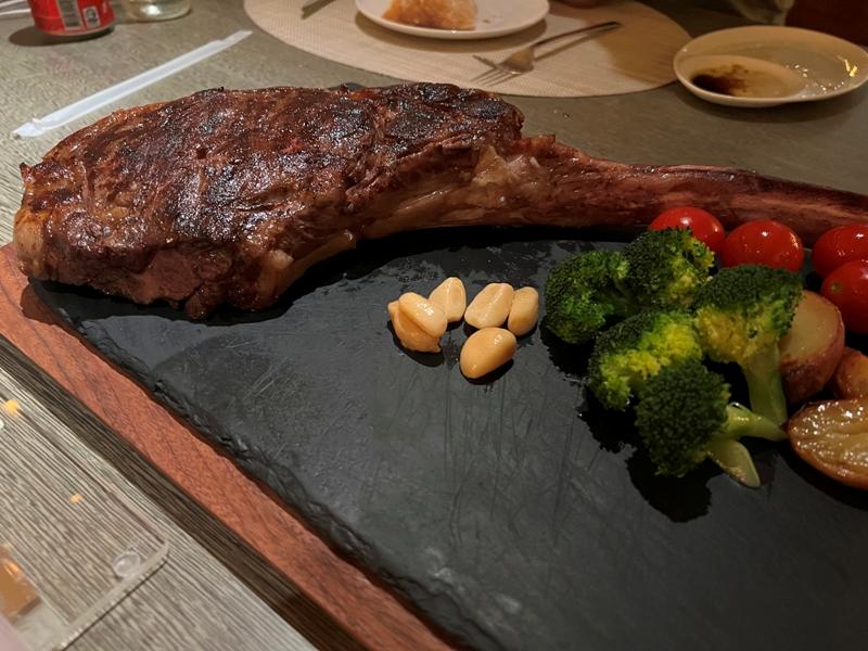 humblehouse0134 信義-寒舍艾麗酒店 與101共游 信義區最美的高空泳池