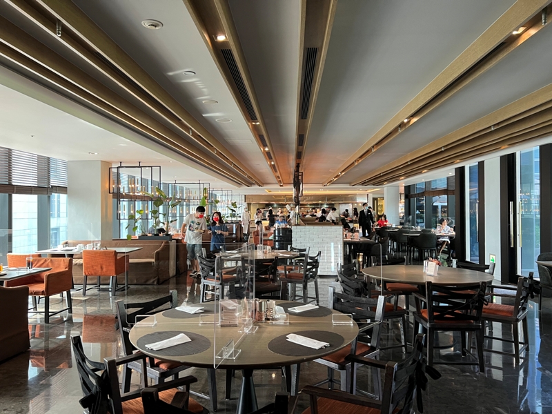 humblehouse0136 信義-寒舍艾麗酒店 與101共游 信義區最美的高空泳池