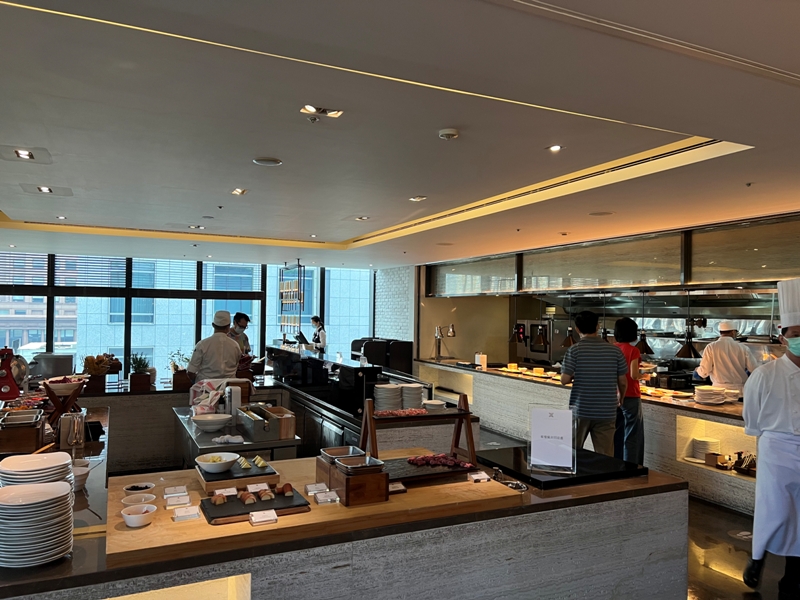 humblehouse0137 信義-寒舍艾麗酒店 與101共游 信義區最美的高空泳池