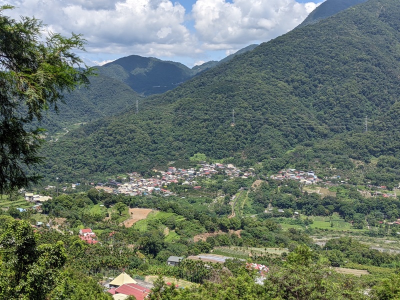 rainbowwaterfall05 信義-沉潛深山的彩色巨龍 雙龍瀑布/七彩吊橋