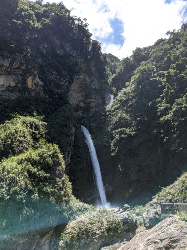rainbowwaterfall17 信義-沉潛深山的彩色巨龍 雙龍瀑布/七彩吊橋