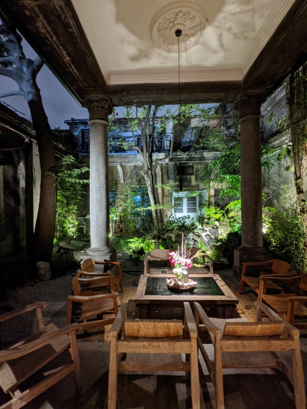 akacafe08 大同-AKA Cafe巷弄中的神祕感 調酒好看爽口 熱紅酒暖心 愛爾蘭咖啡驚豔