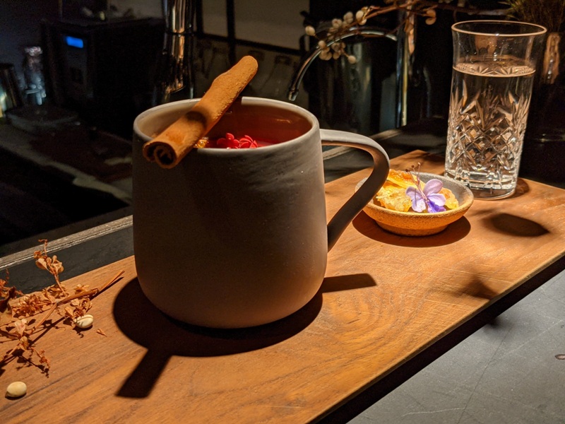 akacafe31 大同-AKA Cafe巷弄中的神祕感 調酒好看爽口 熱紅酒暖心 愛爾蘭咖啡驚豔