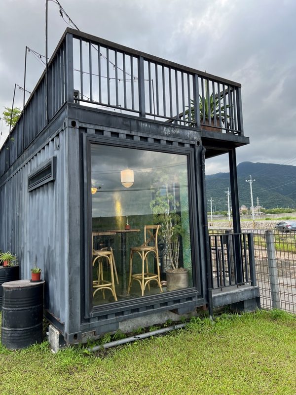 blackhouse0401-rotated 頭城-黑宅咖啡 稻田景觀景觀咖啡 網紅店