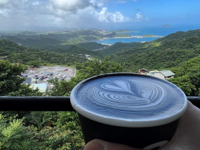 瑞芳-CHLIV Jiufen拉花冠軍 一杯咖啡豐富九份行程 瑞芳-CHLIV Jiufen拉花冠軍 一杯咖啡豐富九份行程