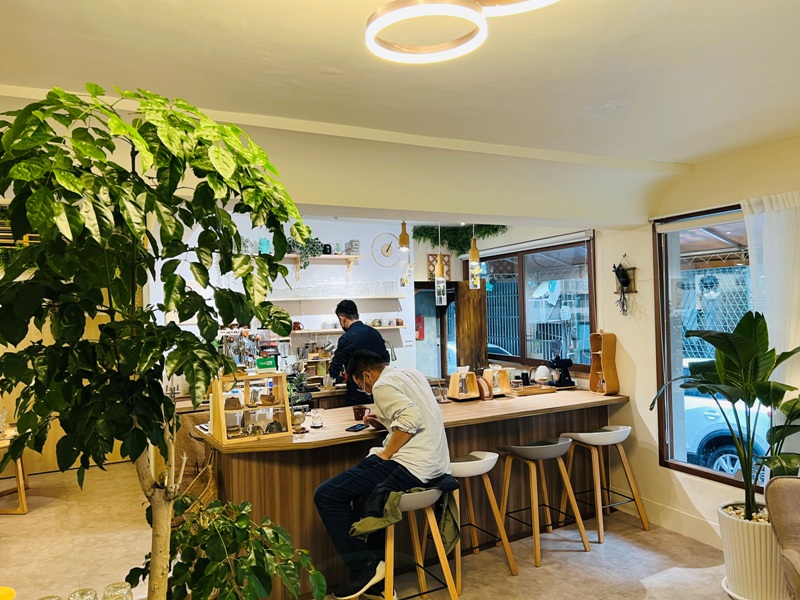 horokacafe04 萬華-木咖Horoka 浪漫韓風店狗太可愛