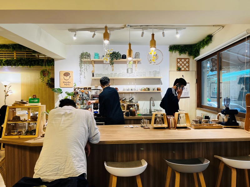 horokacafe05 萬華-木咖Horoka 浪漫韓風店狗太可愛