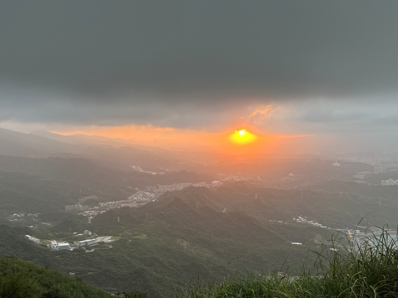 keelungmt27 瑞芳-基隆山 360度山海景觀 賞落日觀夜景 只要30分鐘