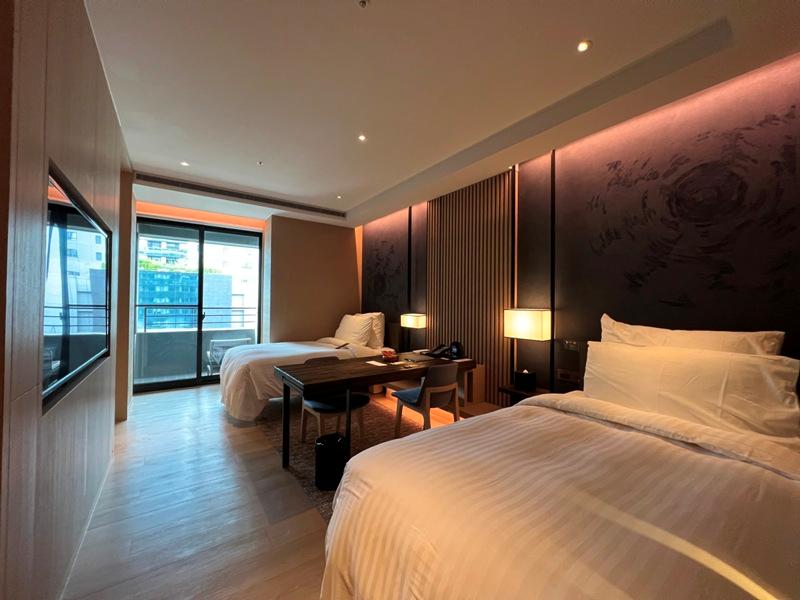 muhotel32110 礁溪-寒沐酒店 秋日最舒服的享受 溫泉飯店的一池湯