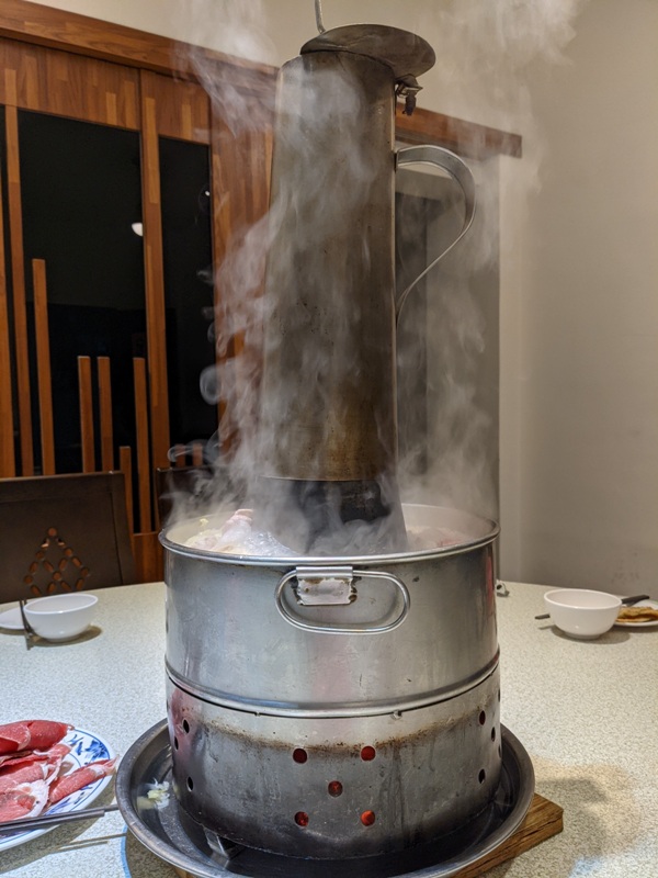 hotpot08 大安-厲害的勵進 台電員工福利餐廳 最適合寒流天的酸菜白肉鍋