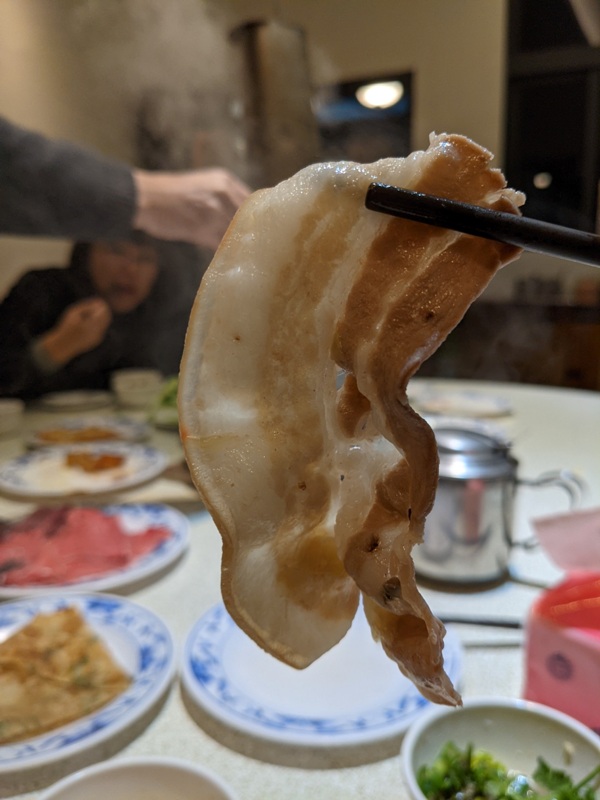 hotpot14 大安-厲害的勵進 台電員工福利餐廳 最適合寒流天的酸菜白肉鍋