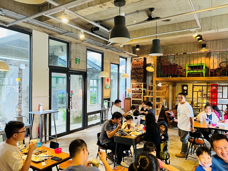 oldandcrazy17 竹東-舊事生活 台鐵宿舍改建 廢棄園區好拍