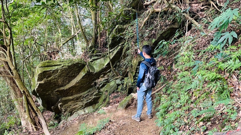 ptlaman13 尖石-北得拉曼山 迴音谷神木巨石瀑布