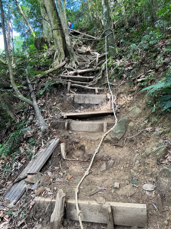 ptlaman14-rotated 尖石-北得拉曼山 迴音谷神木巨石瀑布