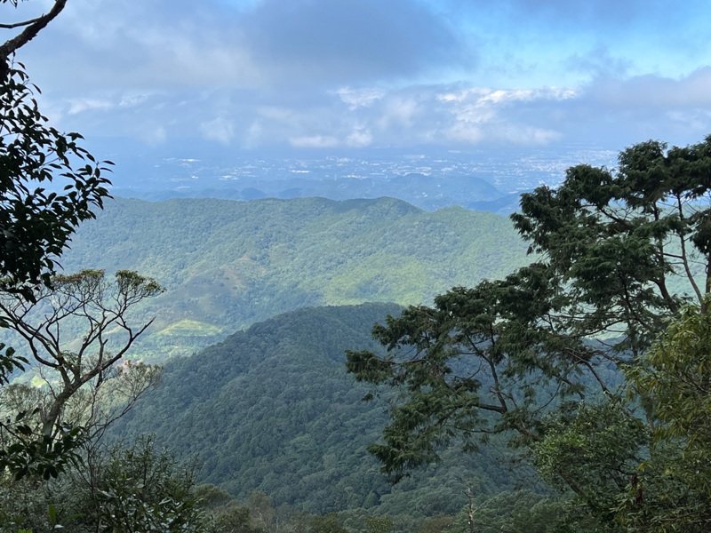 ptlaman20 尖石-北得拉曼山 迴音谷神木巨石瀑布