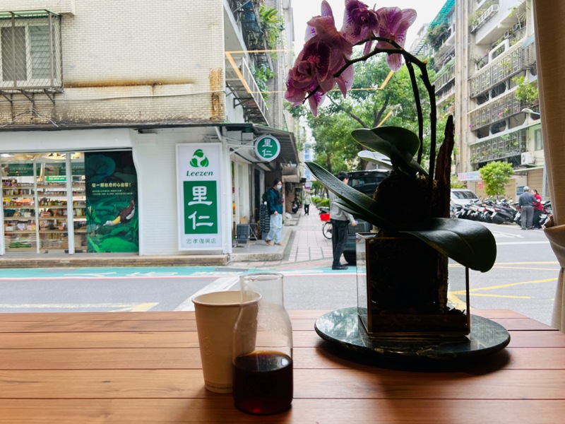 vwibychad9 大安-VWI by Chad Wang依舊迷人的手沖與設計感的空間