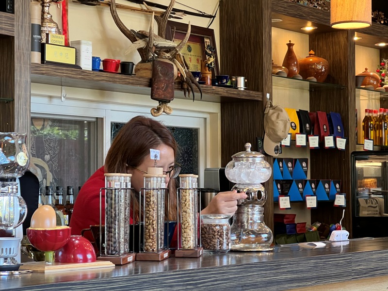 choucoffee13 阿里山-給台灣本土咖啡一個讚 阿里山咖啡王子 鄒築園