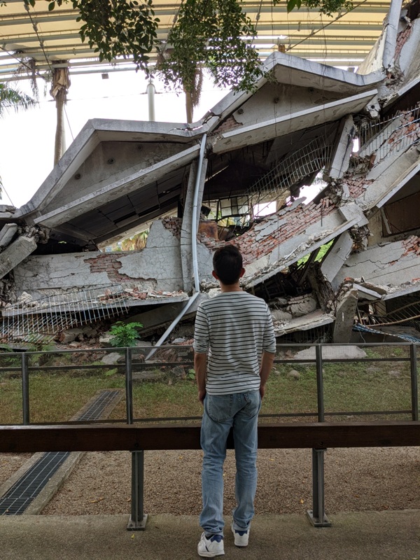 earthquakee13 霧峰-921地震教育園區 最搖晃帶點震撼的博物館