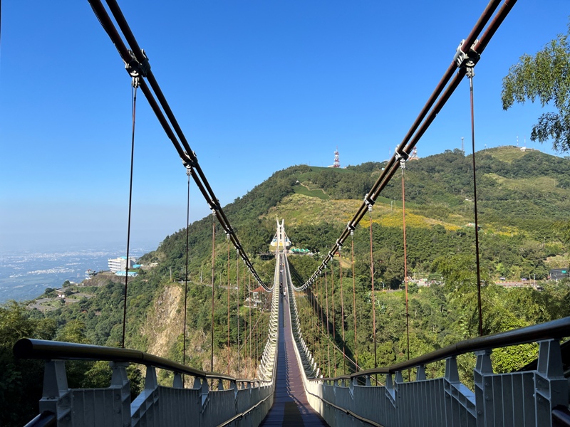 tapingsuspension13 梅山-太平雲梯+雲之南道+孝子路 輕鬆健康拍美照賞美景