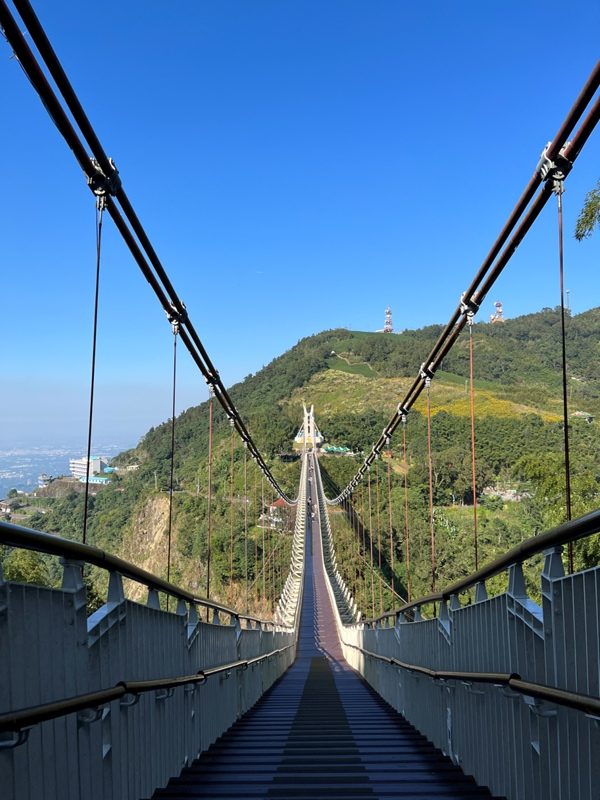 tapingsuspension14-rotated 梅山-太平雲梯+雲之南道+孝子路 輕鬆健康拍美照賞美景