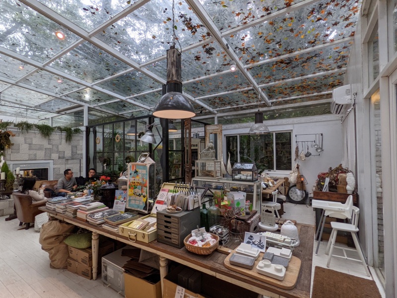 vvghideaway21 士林-陽明山秘境處處 好美的白色玻璃屋 好樣秘境VVG Hideaway