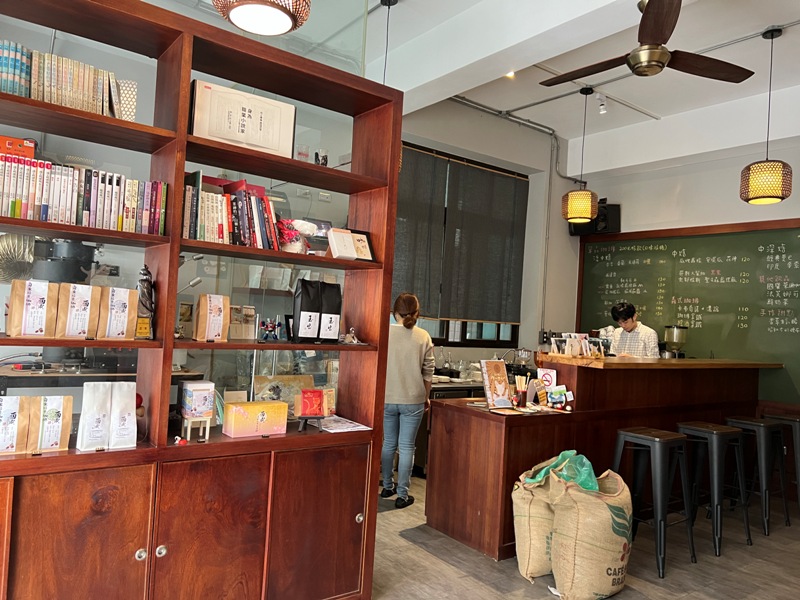 nishinarigo05 台中西區-西成咖啡 小巧日本風味