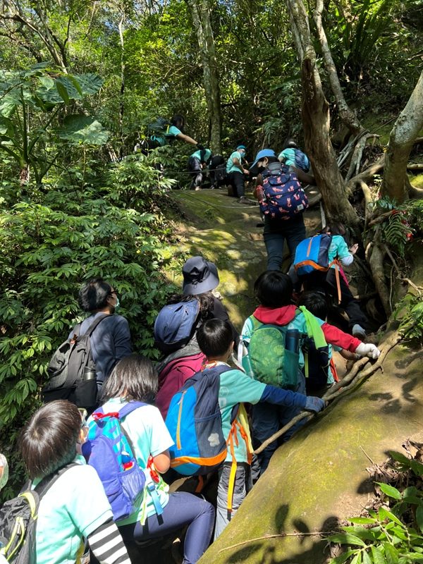 stoneoxmt19-rotated 關西-石牛山 景觀好路線多變有趣的小百岳