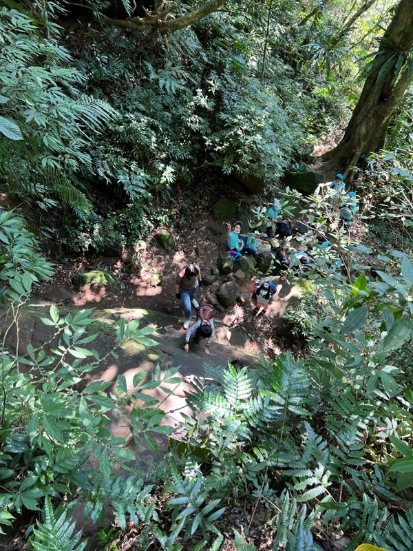 stoneoxmt24-rotated 關西-石牛山 景觀好路線多變有趣的小百岳