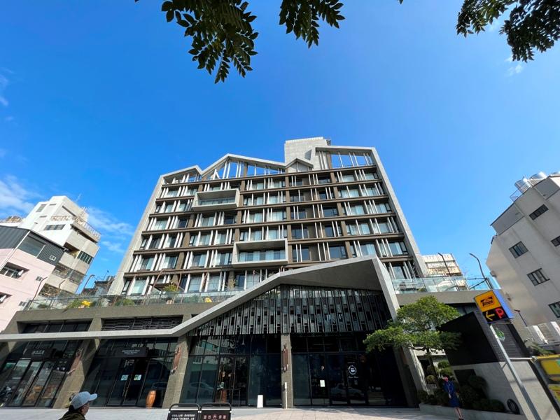 UIJ27146102 台南中西區-友愛街旅館UIJ 設計旅店用心經營看得見