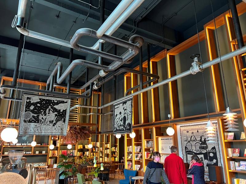 UIJ27146106 台南中西區-友愛街旅館UIJ 設計旅店用心經營看得見