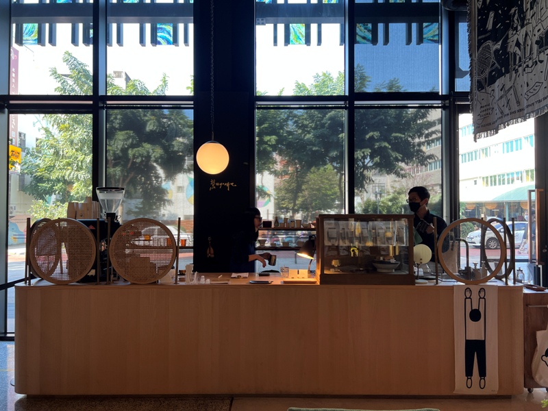 UIJ27146115 台南中西區-友愛街旅館UIJ 設計旅店用心經營看得見