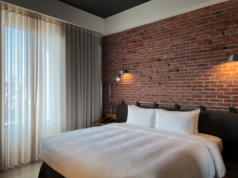 UIJ27146119 台南中西區-友愛街旅館UIJ 設計旅店用心經營看得見