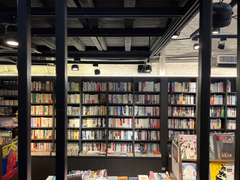 illuminationbooks08 大同-浮光書店/咖啡 赤峰街老宅書香配咖啡