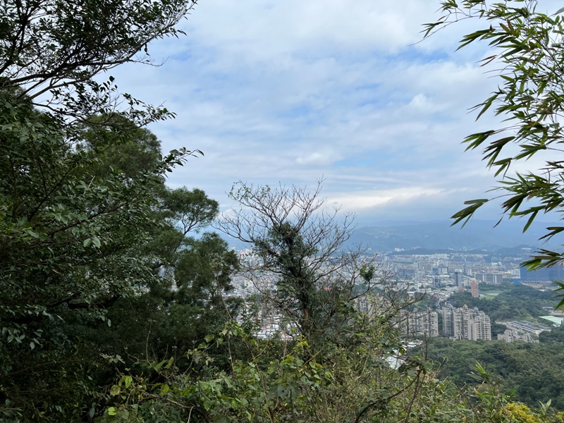 nankangmt09 信義-台北最美天際線 九五峰+南港山+拇指山+象山 輕鬆路線走起來