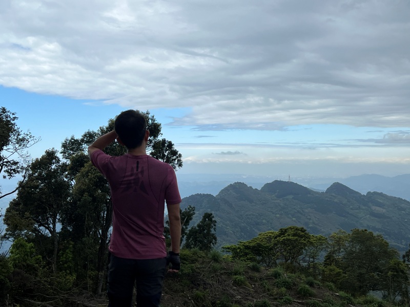 goosemt25 五峰-鵝公髻山 主峰未竟 東北峰賞五指山