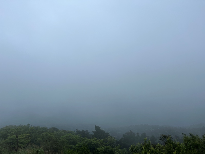 jiangziliao23 七堵-姜子寮山 霧鎖360度景觀 白牆一片...